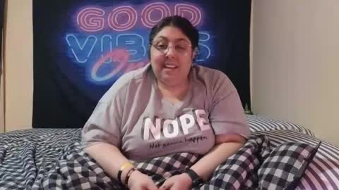  Dragon Queen. Be my Dragon --  and  online show from February 12, 2026, 2:50 am