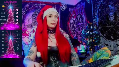 Snapshot of jennalovvee chatting on December 18, 2024, 2:10 am Mrs. Jenna online show from December 18, 2024, 2:10 am