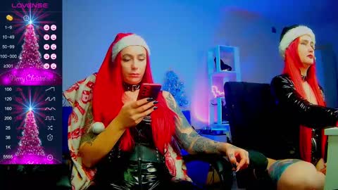 Snapshot of jennalovvee chatting on December 22, 2024, 8:49 am Mrs. Jenna online show from December 22, 2024, 8:49 am
