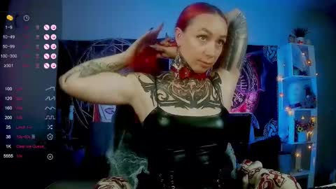 Snapshot of jennalovvee chatting on October 28, 2025, 2:15 am Mrs. Jenna online show from October 28, 2025, 2:15 am