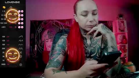 Snapshot of jennalovvee chatting on October 29, 2025, 3:31 am Mrs. Jenna online show from October 29, 2025, 3:31 am