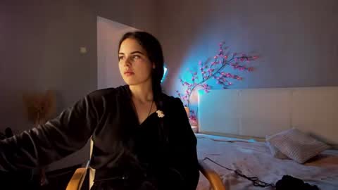 Jenna online show from July 10, 2026, 6:07 am