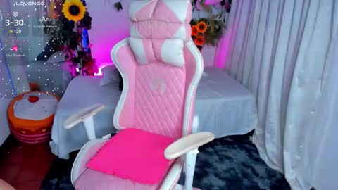 follow me in me  IG jenndy971 online show from January 9, 2026, 3:20 am