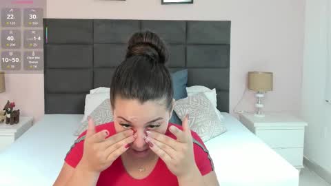 jenner_madison online show from January 11, 2026, 11:37 am