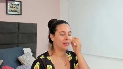 jenner_madison online show from February 1, 2026, 11:53 am