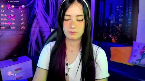 Jenny online show from December 13, 2024, 4:11 am