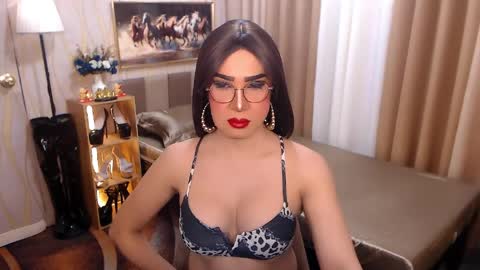 jenniegarcia online show from April 26, 2026, 4:48 pm