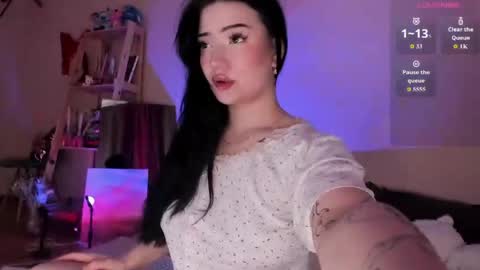 Snapshot of jennies_body chatting on May 19, 2026, 4:52 am jennies_body online show from May 19, 2026, 4:52 am