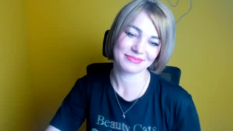 Jennifer online show from June 26, 2026, 11:58 am