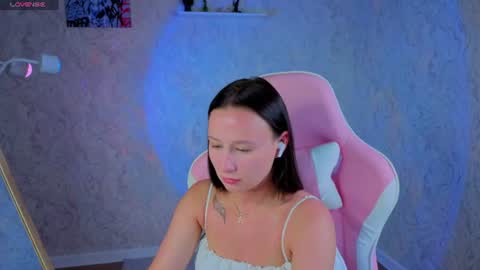 Snapshot of jennifer_richh chatting on July 1, 2026, 1:40 am jennifer online show from July 1, 2026, 1:40 am