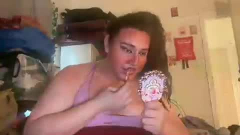 jennifer_robbie online show from June 25, 2026, 5:45 am