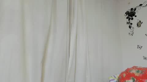 jenniferloveyou online show from January 26, 2025, 9:40 pm