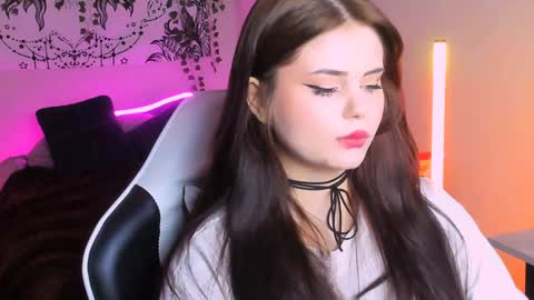 Snapshot of jenniferwandis77 chatting on December 1, 2024, 4:29 pm Jenni online show from December 1, 2024, 4:29 pm