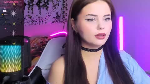 Snapshot of jenniferwandis77 chatting on December 20, 2024, 4:14 pm Jenni online show from December 20, 2024, 4:14 pm