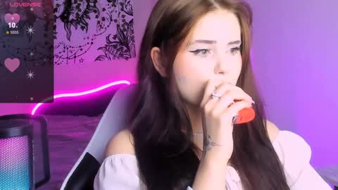 Snapshot of jenniferwandis77 chatting on December 25, 2024, 8:07 pm Jenni online show from December 25, 2024, 8:07 pm