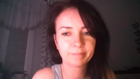 JenniferXSweet online show from June 14, 2026, 8:22 pm