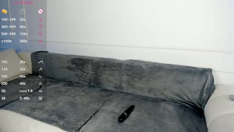 jennikim online show from April 6, 2026, 12:28 pm