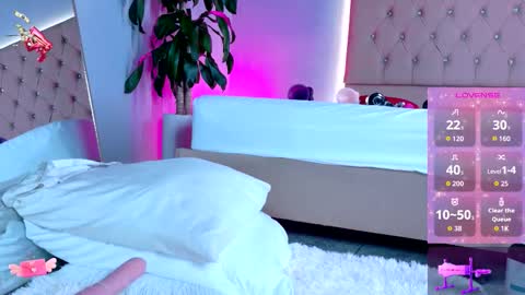 jenny__lawrence online show from February 21, 2026, 9:10 am