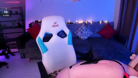 Jenny online show from January 8, 2025, 7:34 am