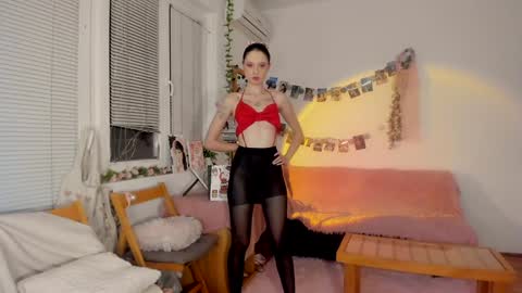 Snapshot of jenny_cox_love chatting on December 21, 2024, 8:54 pm Jennifer Jenny Darling   online show from December 21, 2024, 8:54 pm