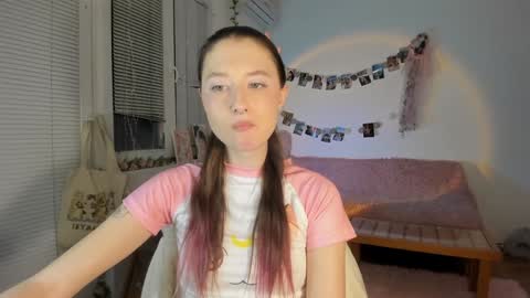 Snapshot of jenny_cox_love chatting on January 17, 2025, 10:23 pm Jennifer Jenny Darling   online show from January 17, 2025, 10:23 pm