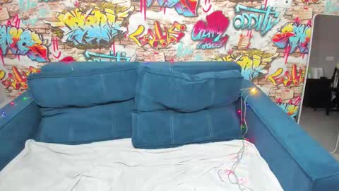 Jenny online show from January 14, 2026, 1:22 am