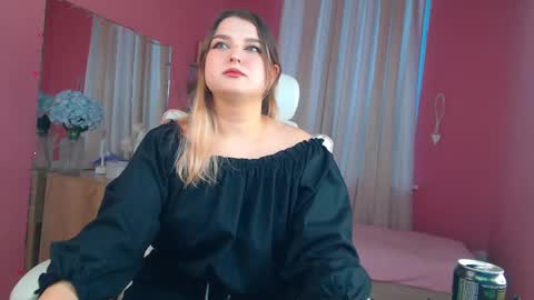 jenny_smitx online show from February 8, 2025, 10:50 am