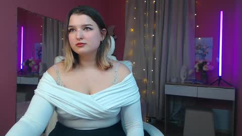 jenny_smitx online show from February 21, 2025, 11:55 am