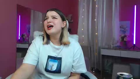 jenny_smitx online show from February 22, 2025, 11:02 am
