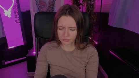 Jenny NO Nude online show from December 10, 2024, 8:40 am