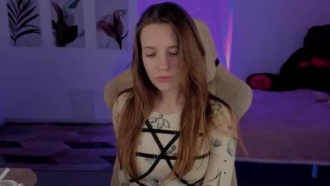 Jenny NO Nude online show from November 21, 2025, 3:54 pm