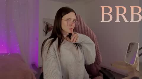 Snapshot of jennydens chatting on February 11, 2026, 3:39 pm Jenny NO Nude online show from February 11, 2026, 3:39 pm