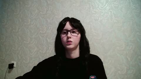 JennyOlset online show from February 18, 2025, 12:17 pm