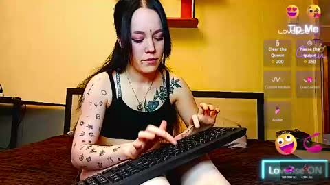 JennyRass online show from April 25, 2026, 4:37 pm
