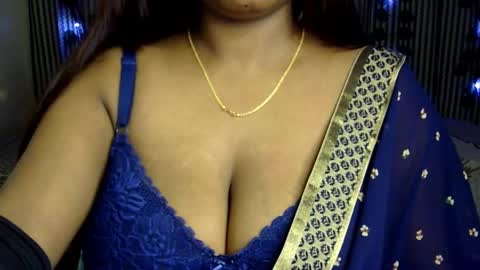 Snapshot of jennysinghaniya chatting on December 10, 2024, 7:54 pm jenny online show from December 10, 2024, 7:54 pm