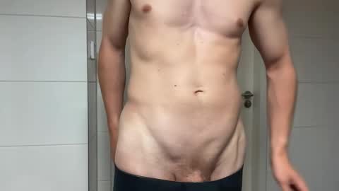 JensJizzz online show from May 27, 2026, 6:49 pm