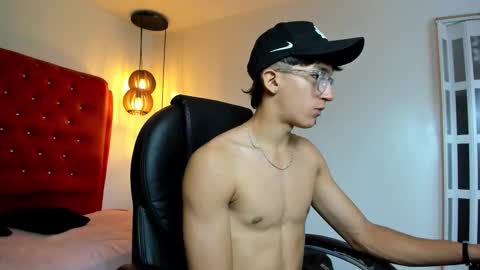 Jeremy online show from December 19, 2025, 11:50 am