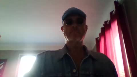 Snapshot of jerflor chatting on December 4, 2025, 1:09 pm jerflor online show from December 4, 2025, 1:09 pm