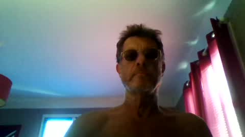 jerflor online show from June 24, 2026, 12:04 pm