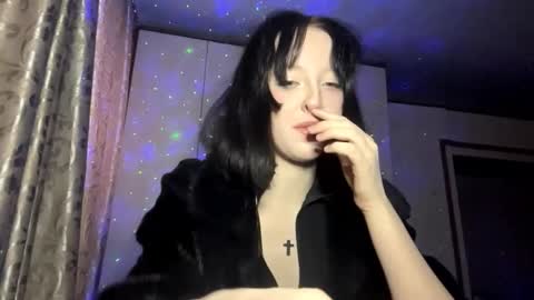 jericajiang online show from January 16, 2026, 7:12 am