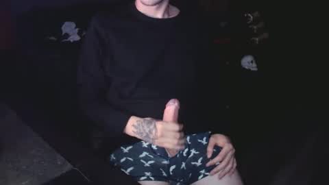 jerkoffdak online show from November 28, 2025, 7:22 am