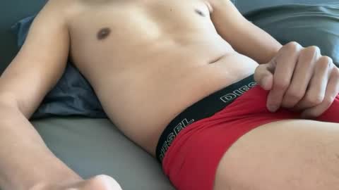 Snapshot of jerkoffincali chatting on May 27, 2026, 7:55 pm Dirty Talk Makes Me Cum Hard online show from May 27, 2026, 7:55 pm