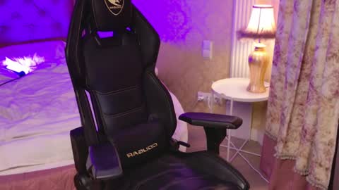 Jerry  online show from March 8, 2025, 10:02 pm