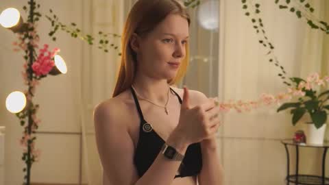 Molly online show from November 17, 2025, 3:29 pm