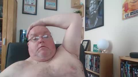 Harry online show from March 9, 2025, 2:43 pm