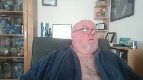 Harry online show from April 5, 2026, 8:55 am