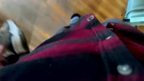 Jeremys room chill and puff one enjoy online show from November 17, 2025, 8:47 pm