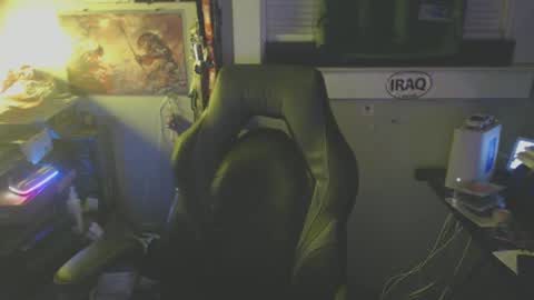 Snapshot of jerzey2k2 chatting on January 28, 2025, 4:29 am Jerzey2k2 aka the Alpha online show from January 28, 2025, 4:29 am