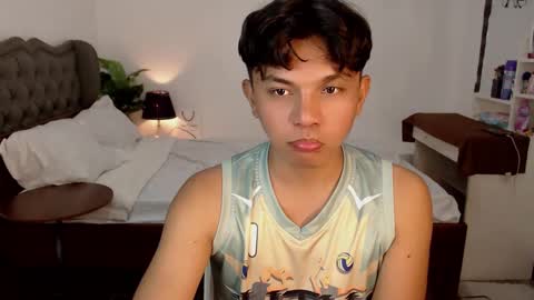 jesie_hot69 online show from December 10, 2024, 6:01 am