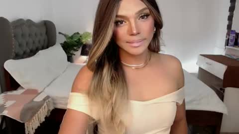 jesie_hot69 online show from January 8, 2025, 12:26 pm